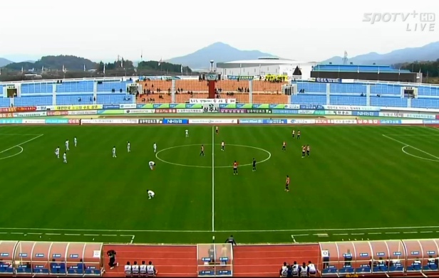 Sangju Sangmu vs. Seongnam FC Nov 2014